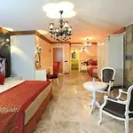 Camelot Boutique (adults Only) 4*