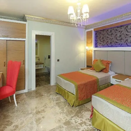 Camelot Boutique (adults Only) فندق أكيارلار