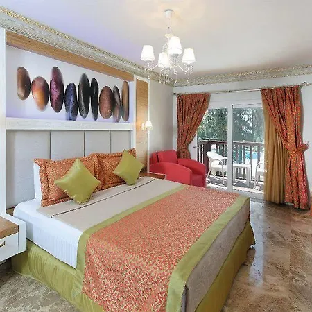 Camelot Boutique (adults Only) فندق 4*