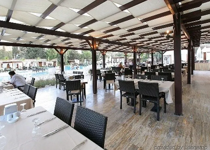 Camelot Boutique (adults Only) 4*