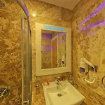 Otel Camelot Boutique (adults Only) 4*