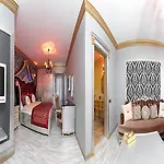 Camelot Boutique (adults Only) Otel